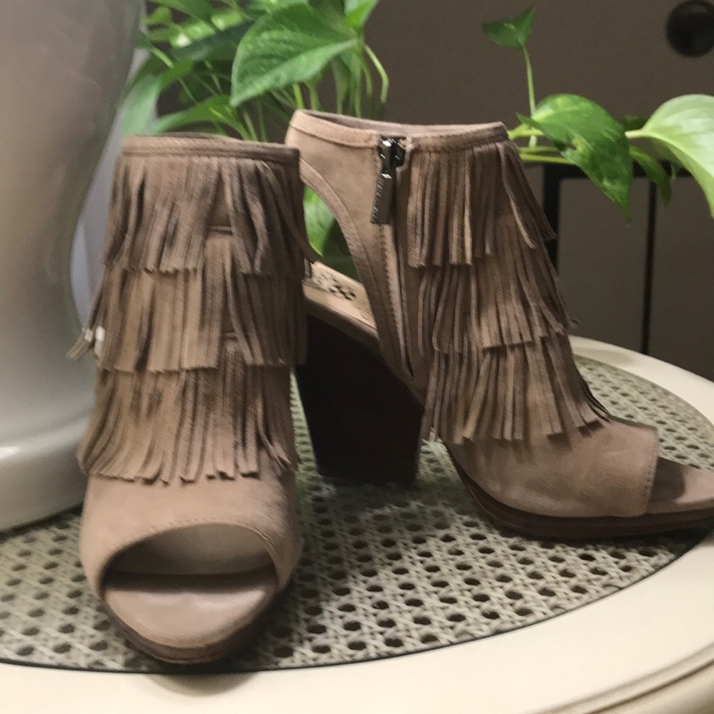Vince Camuto  booties